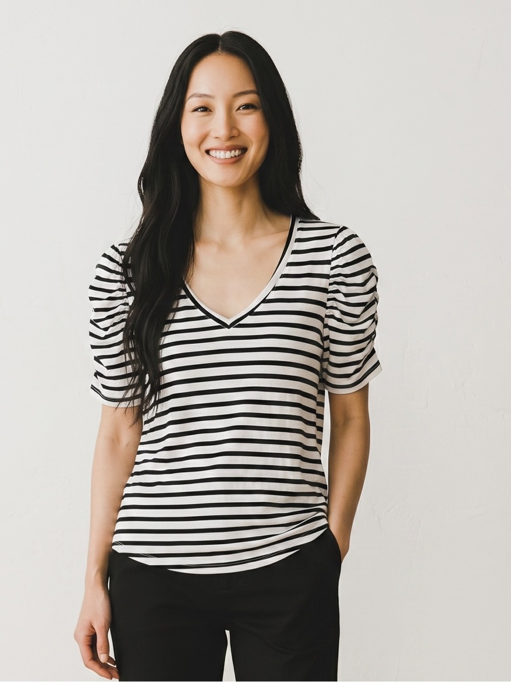 Green Envelope Los Angeles Striped Puff Sleeve V-Neck Knit Top Black White